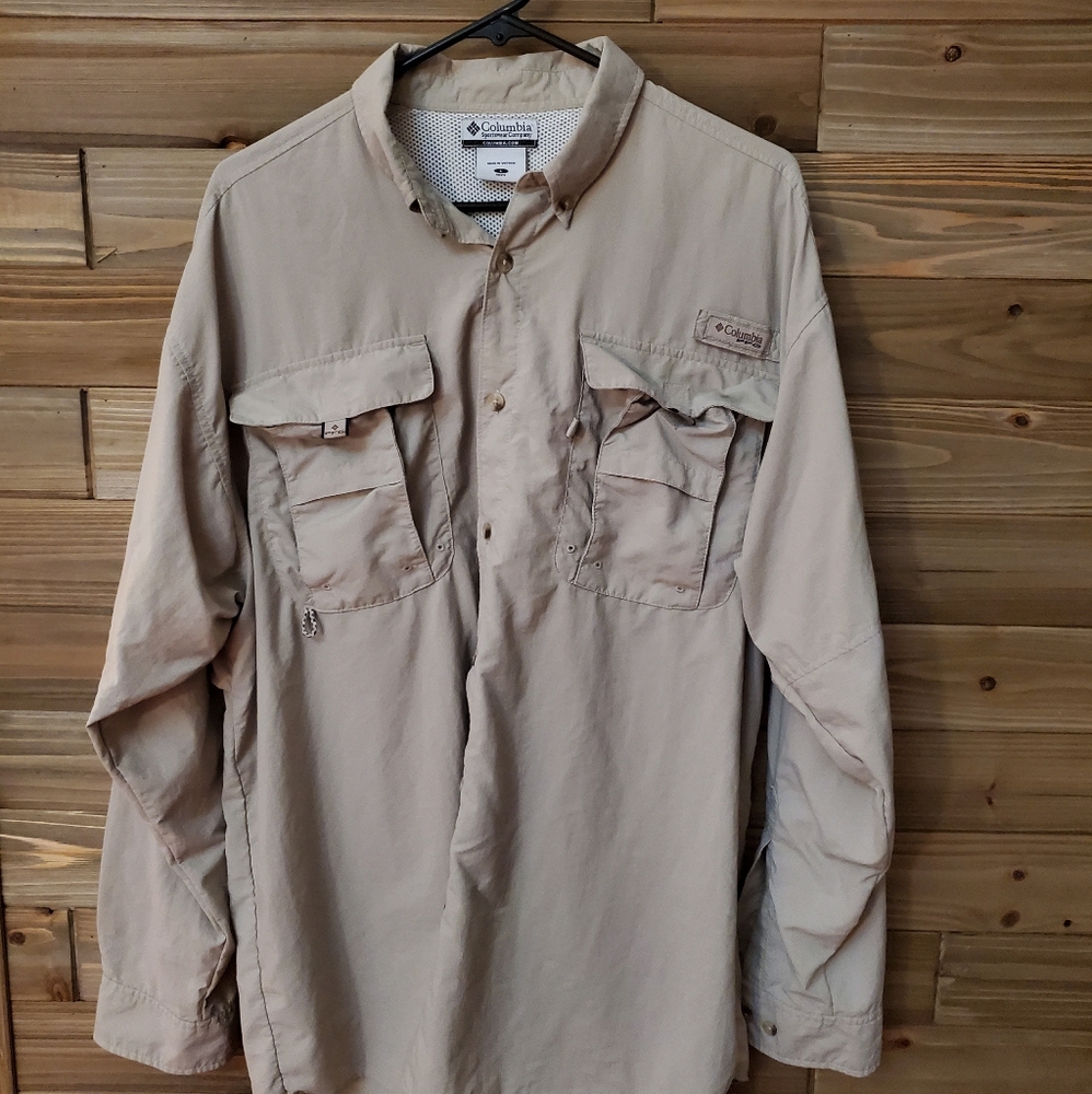 Men's LARGE Columbia PFG LS Button Down Shirt Tan